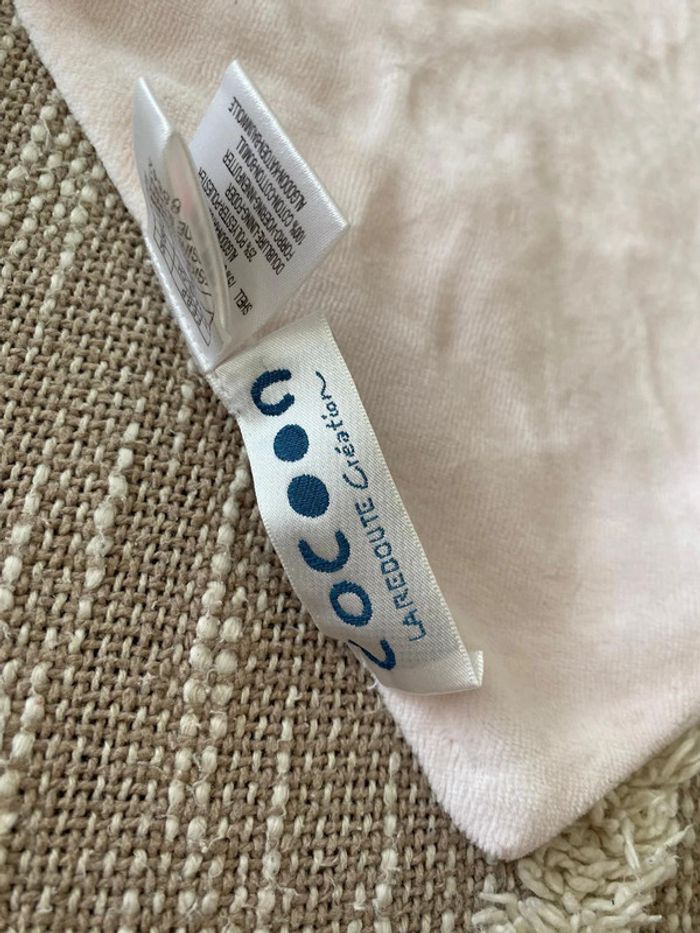 Peluche doudou plat 30cm cocoon ours rose et blanc très bon état - photo numéro 4