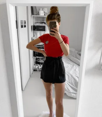 Tee-shirt rouge à manches courtes