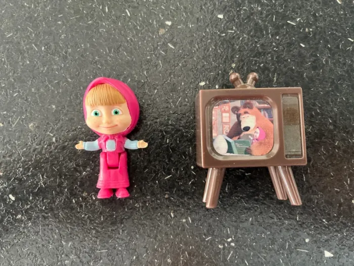 Masha, Michka, figurine, télé, pour la maison - photo numéro 2