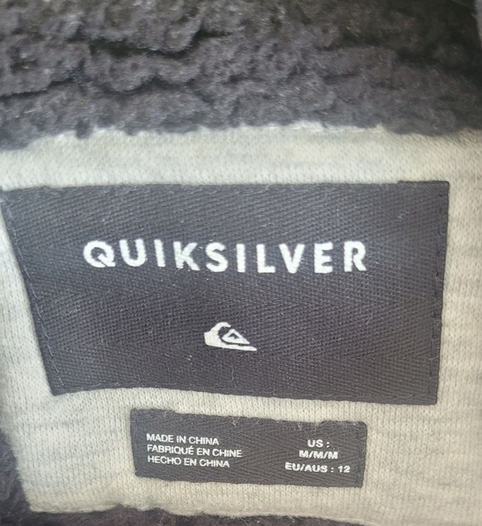 Veste d'hiver noire marque quiksilver - photo numéro 3