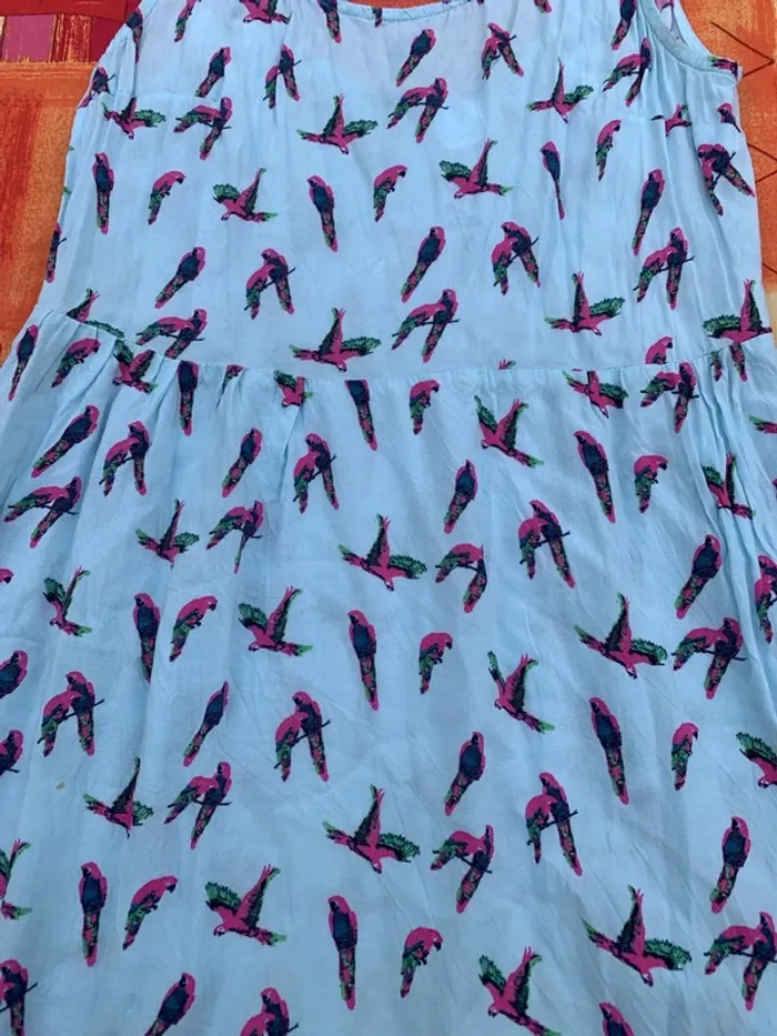 Robe légère perroquets - photo numéro 2