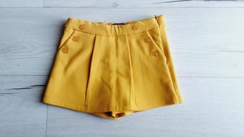 Vêtement fille short jupe  épais moutarde Okaïdi 3 ans