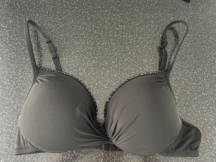 Etam - push up noir avec strass