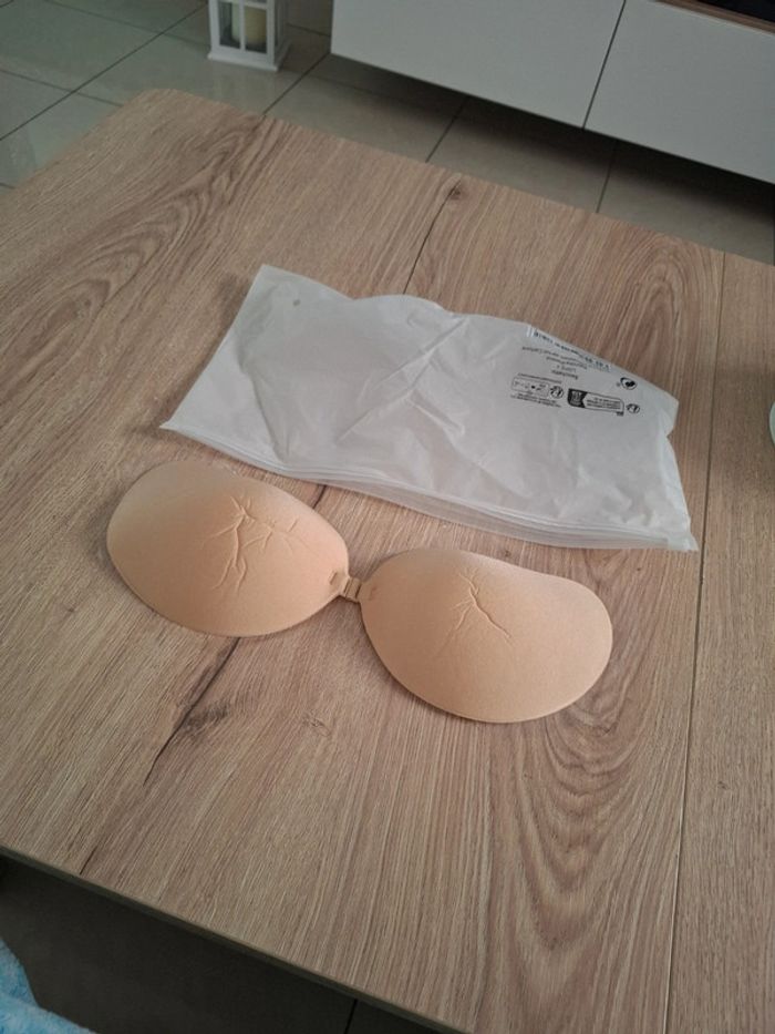 Soutient gorge sans bretelle neuf bonnet D