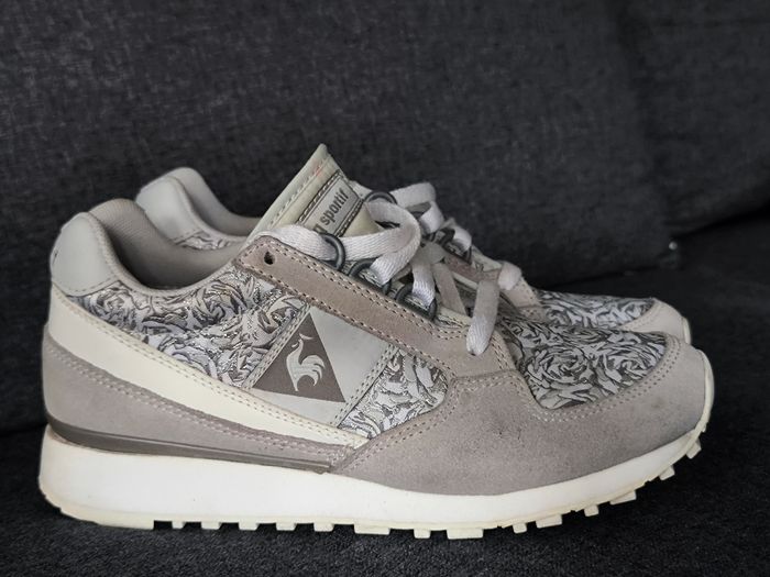 jolies baskets Le Coq Sportif taille 36 grises avec motifs - photo numéro 3