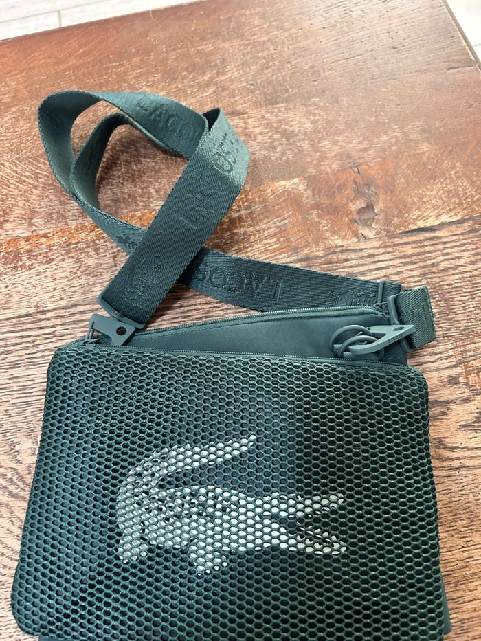 Sacoche Lacoste - photo numéro 2