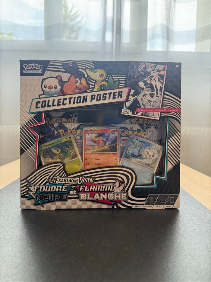 Pokémon Coffret Classeur Foudre Noire Écarlate et Violet EV10.5  Neuf Français