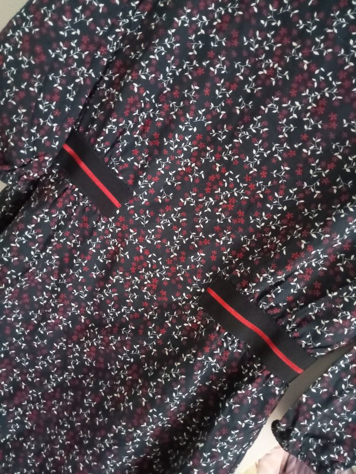 Robe 👗 (5+) - photo numéro 2