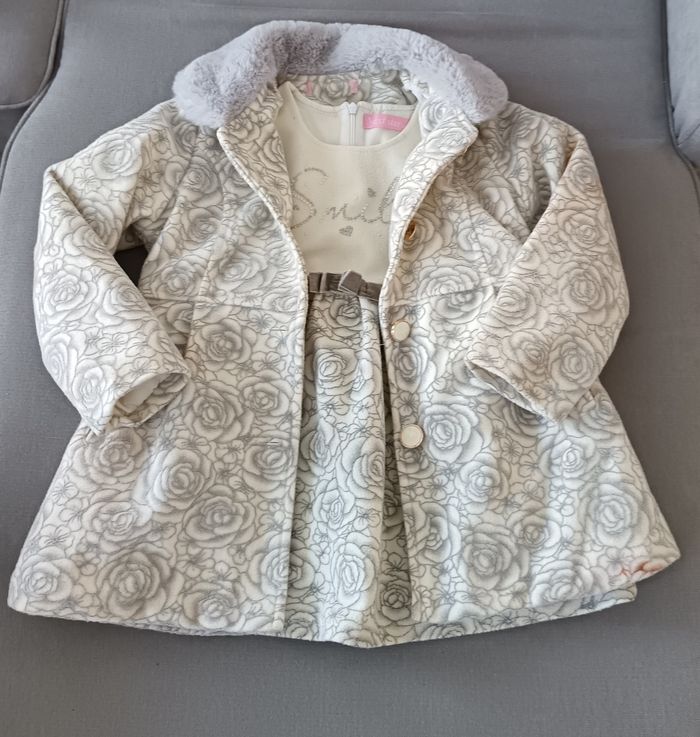 Ensemble robe et manteau 4-5ans Next Star neuf