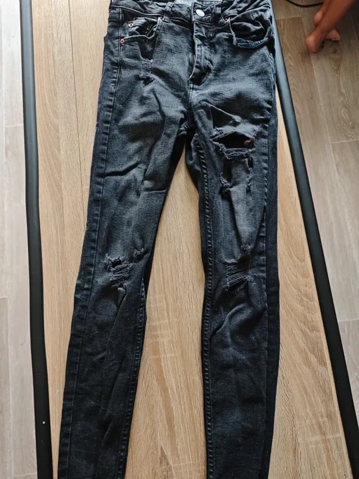 Jeans slim destroy taille 36