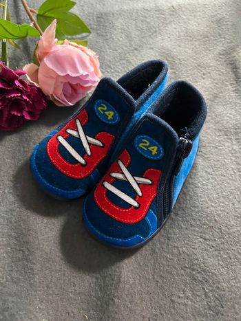 Chausson enfant neuf