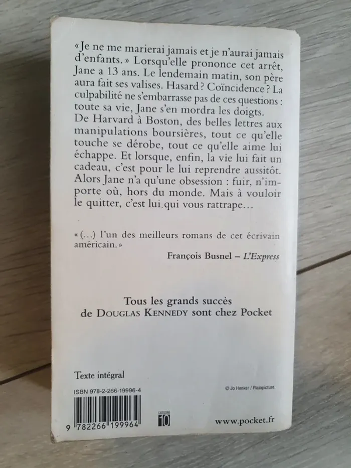 Livre quitter le monde - photo numéro 2