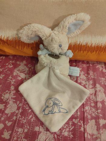 Doudou lapin bleu blanc doudou et cie