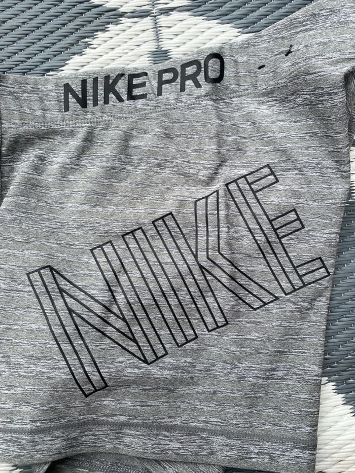 Short nike pro S - photo numéro 3