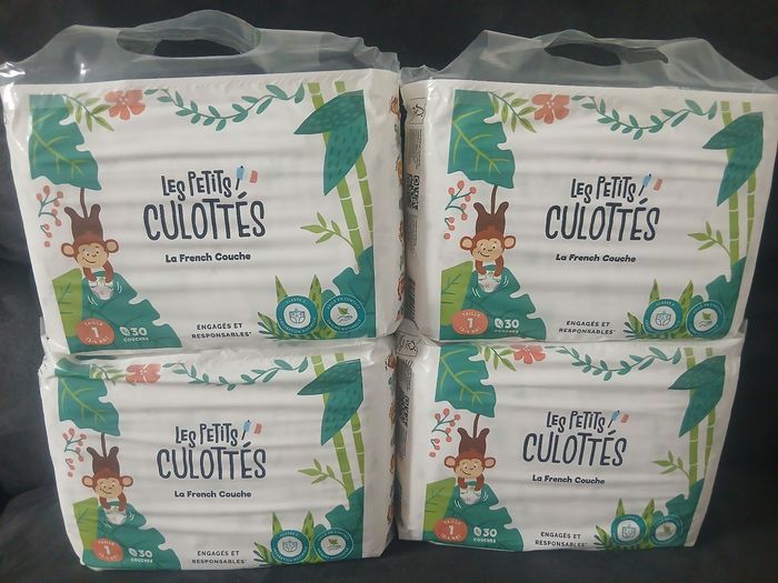 4 paquets de couches les petits culottés T1