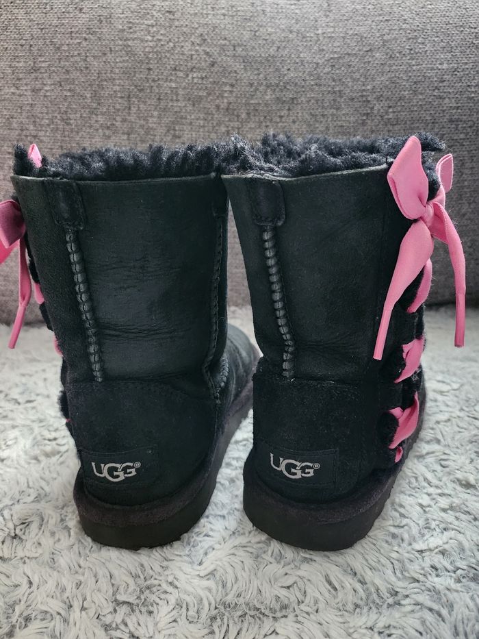 Ugg taille 28