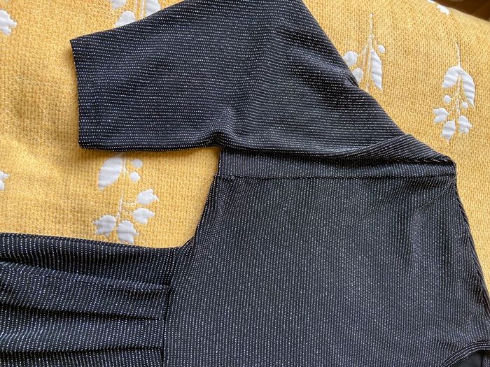 Robe gris avec file argenté Zara , longueur de la robe 115 cm, col rond, taille M neuf - photo numéro 7