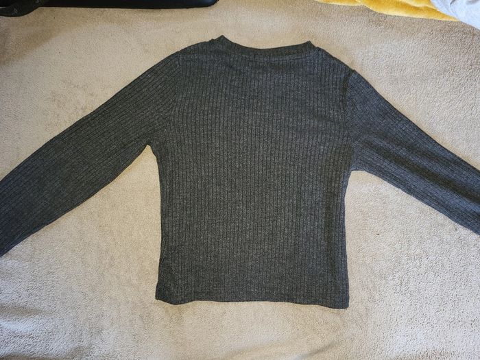 Pull fille 8 ans - photo numéro 2