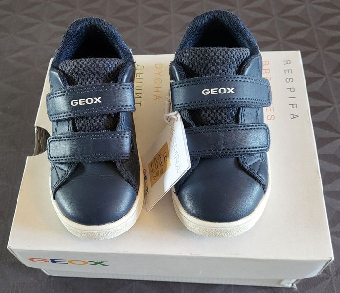 Chaussures baskets cuir bleues Geox 23 - photo numéro 2
