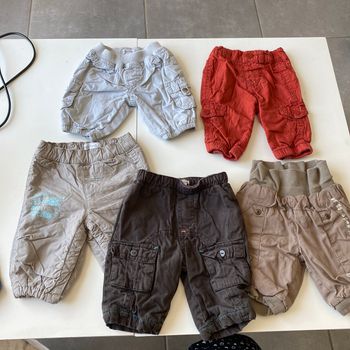 Lot pantalon 1 mois