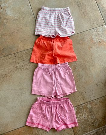 Lot shorts 12 mois