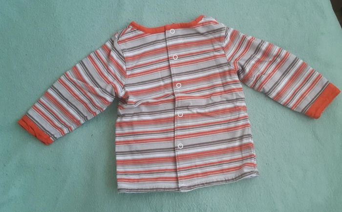 Pull réversible 9mois - photo numéro 3