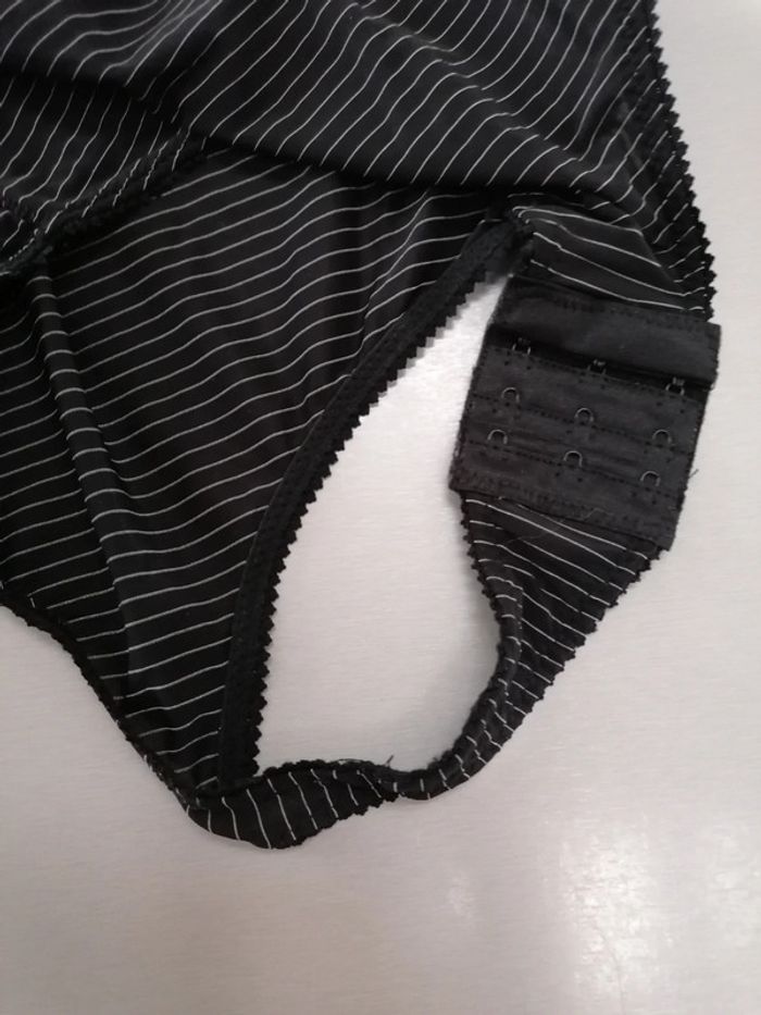 Body tanga lingerie, Fr 85C Eur 70C - photo numéro 6
