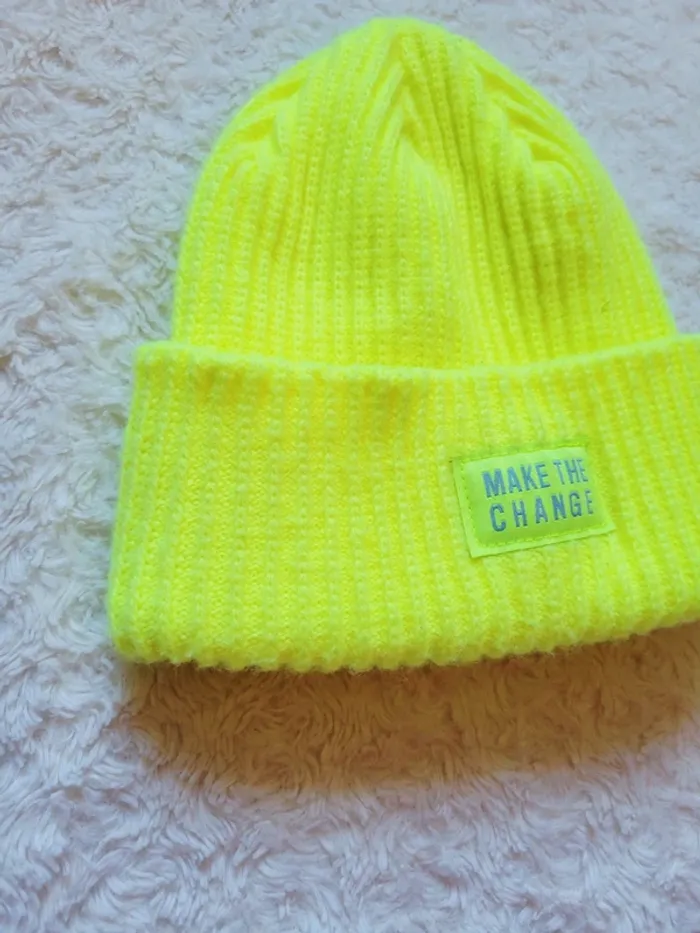 Bonnet jaune fluo - photo numéro 2