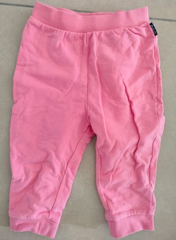 Jogging rose 23 mois