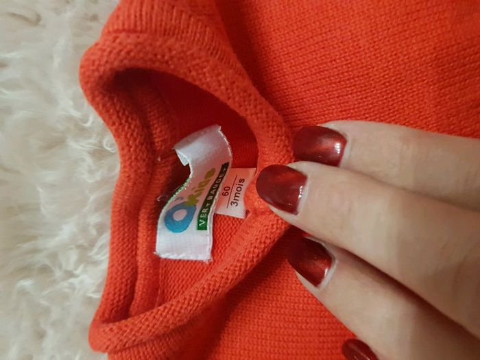 Petit gilet rouge - photo numéro 4