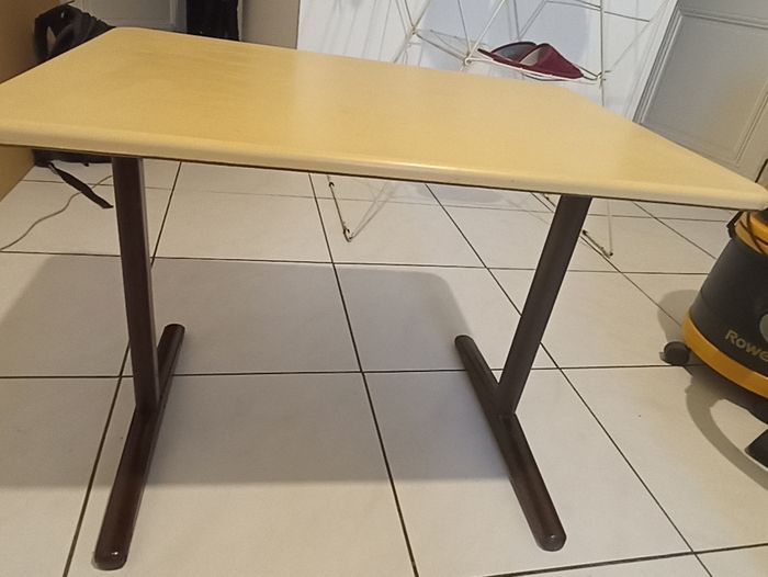 Petit bureau - photo numéro 4