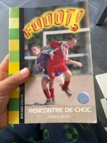 Lit foot rencontre de choc