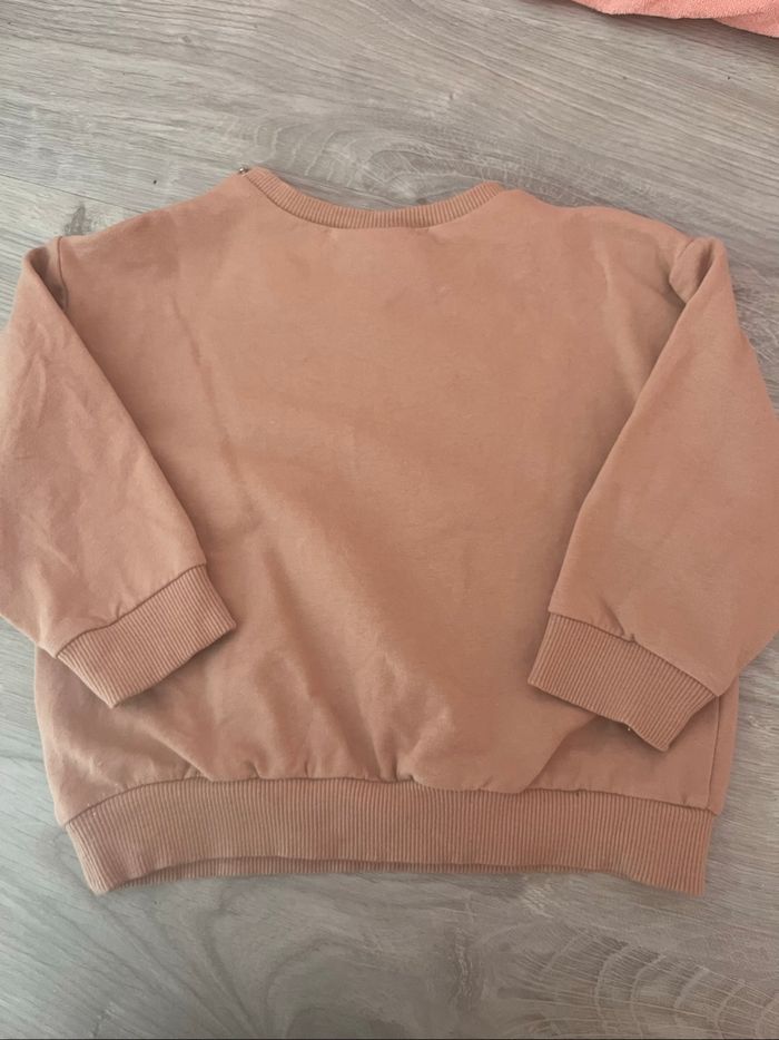 Pull avec dessin - photo numéro 5