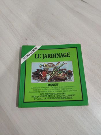 Livre petit format le jardinage guide Anthese Bonar jardin pelouse compost