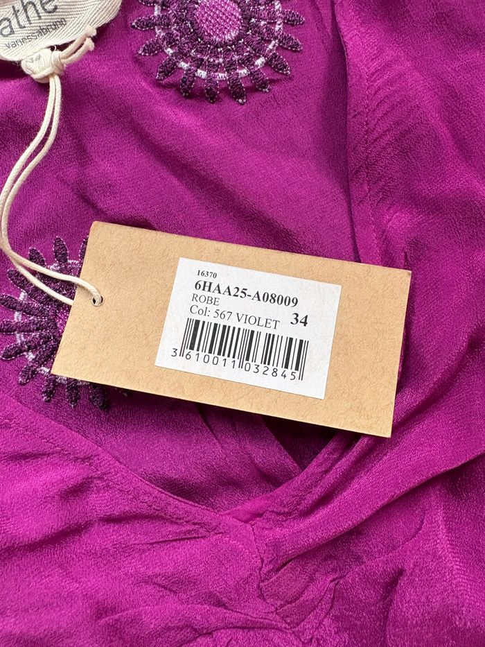 Robe Vanessa Bruno Athé neuve avec étiquette - photo numéro 4