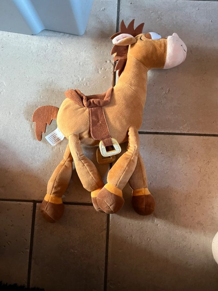 Peluche pile poil Disneyland Paris
