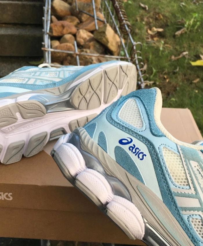 Originais ASICS Gel-NYC Cream Arctic Sky Taille 42 - photo numéro 5