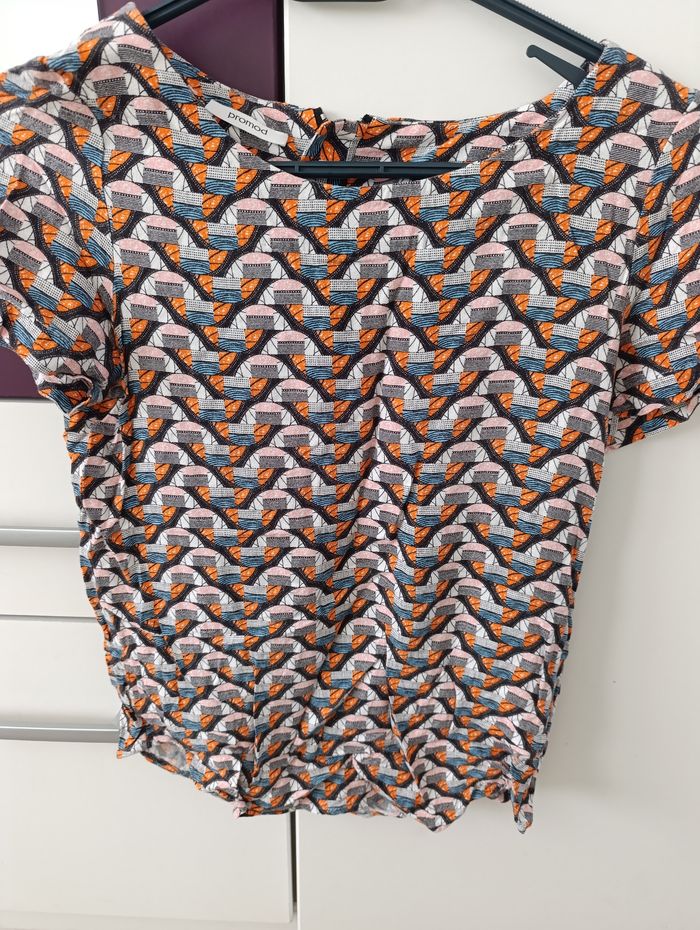 Haut très bon état