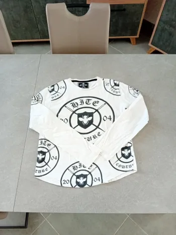 Maillot Manche Longue Blanca Motif abeille taille 16 ans