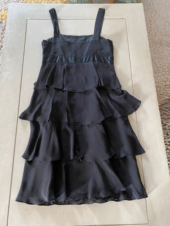 Robe 123 noire à volants 100% soie taille 38 - photo numéro 17