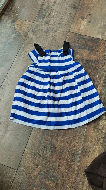 Très belle robe jean bourget 6 mois 68 cm en très bon état 👌