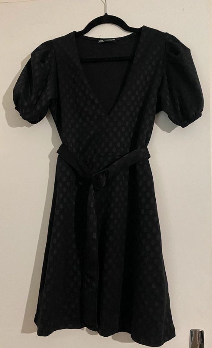 Robe Zara Courte Imprimée Polka Avec Ceinture Taille M - photo numéro 4