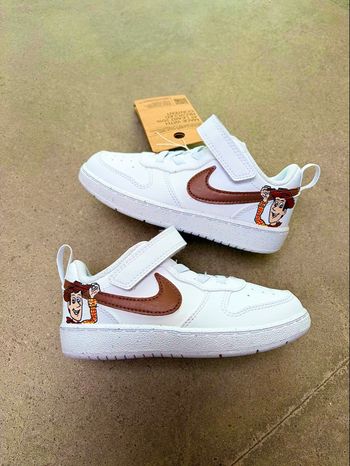 Paire de basket Nike 