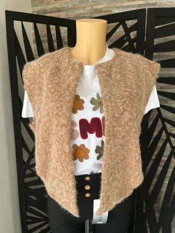 Superbe veste sans manches camel