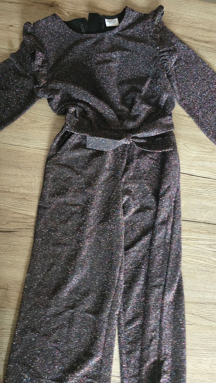 Tenue de fete combinaison tape a l'œil 6 ans