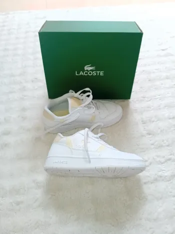 Basket t.30 Lacoste 🤍🌼