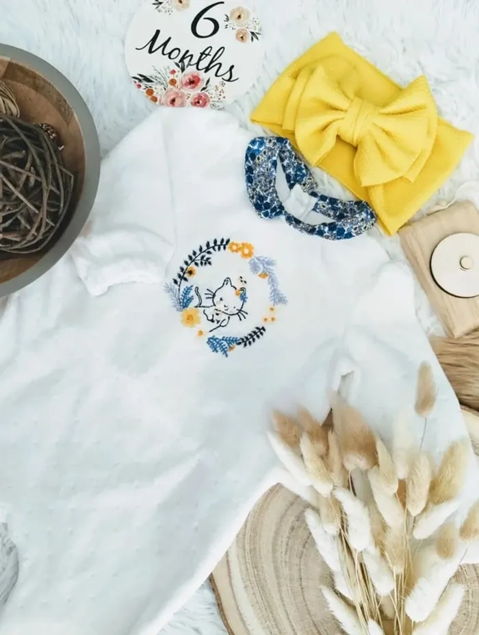 Pyjama velours col fleuri et bandeau cheveux sergent major fille 6 mois 🎀 - photo numéro 3