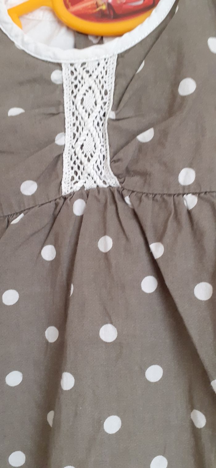 Robe bébé fille 12 mois - photo numéro 2