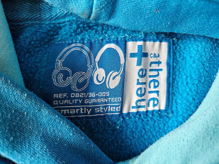 Sweatshirt à capuche - photo numéro 5