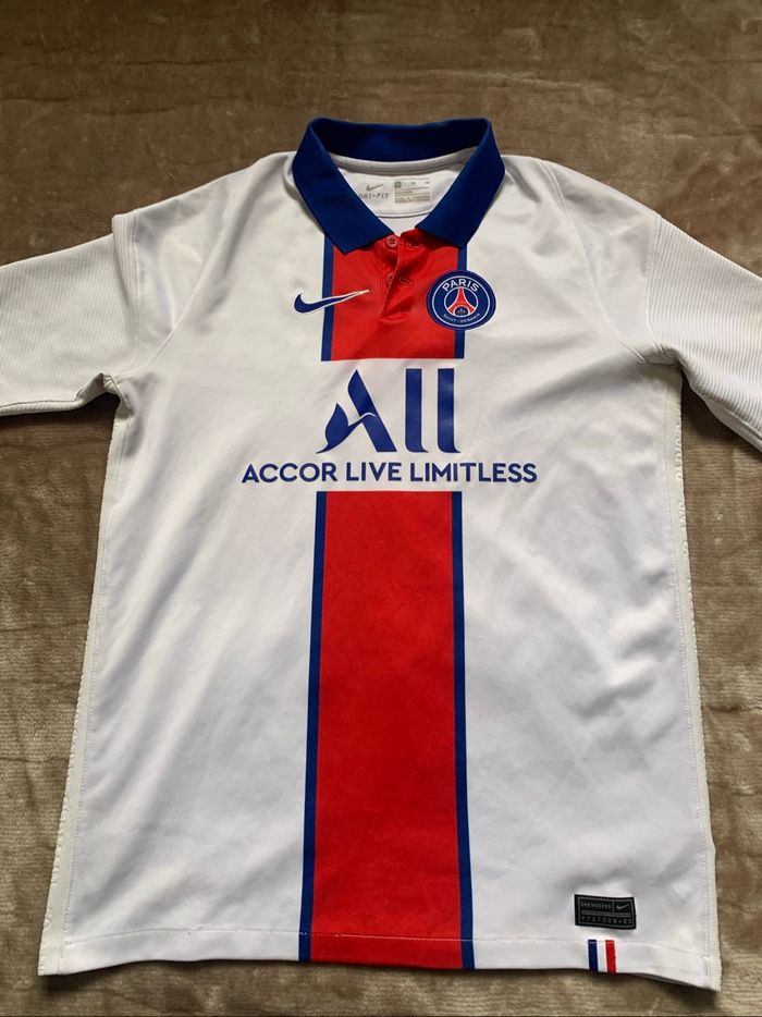 Maillot Mbappé PSG - photo numéro 2